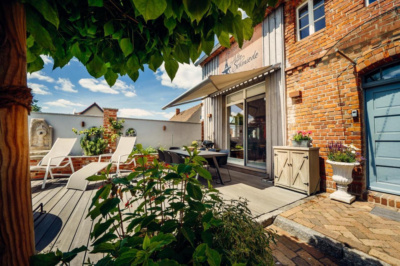 Alte Schmiede Mit Sauna, Pool Und Whirpool Im Aussenbereich Schoenstes Ferienhaus Der Lausitz Elsterheide المظهر الخارجي الصورة